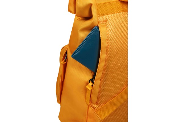 AM. TOURI Urban Groove Backpack 17L 143779/19 yellow